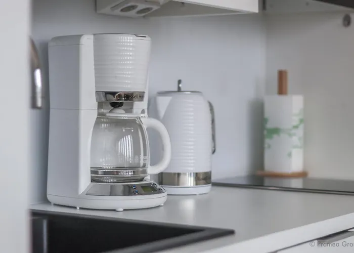 Pramea Pankkitalo * كوبيو